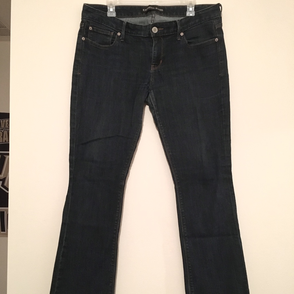 Express Barely Boot Low Rise Jeans